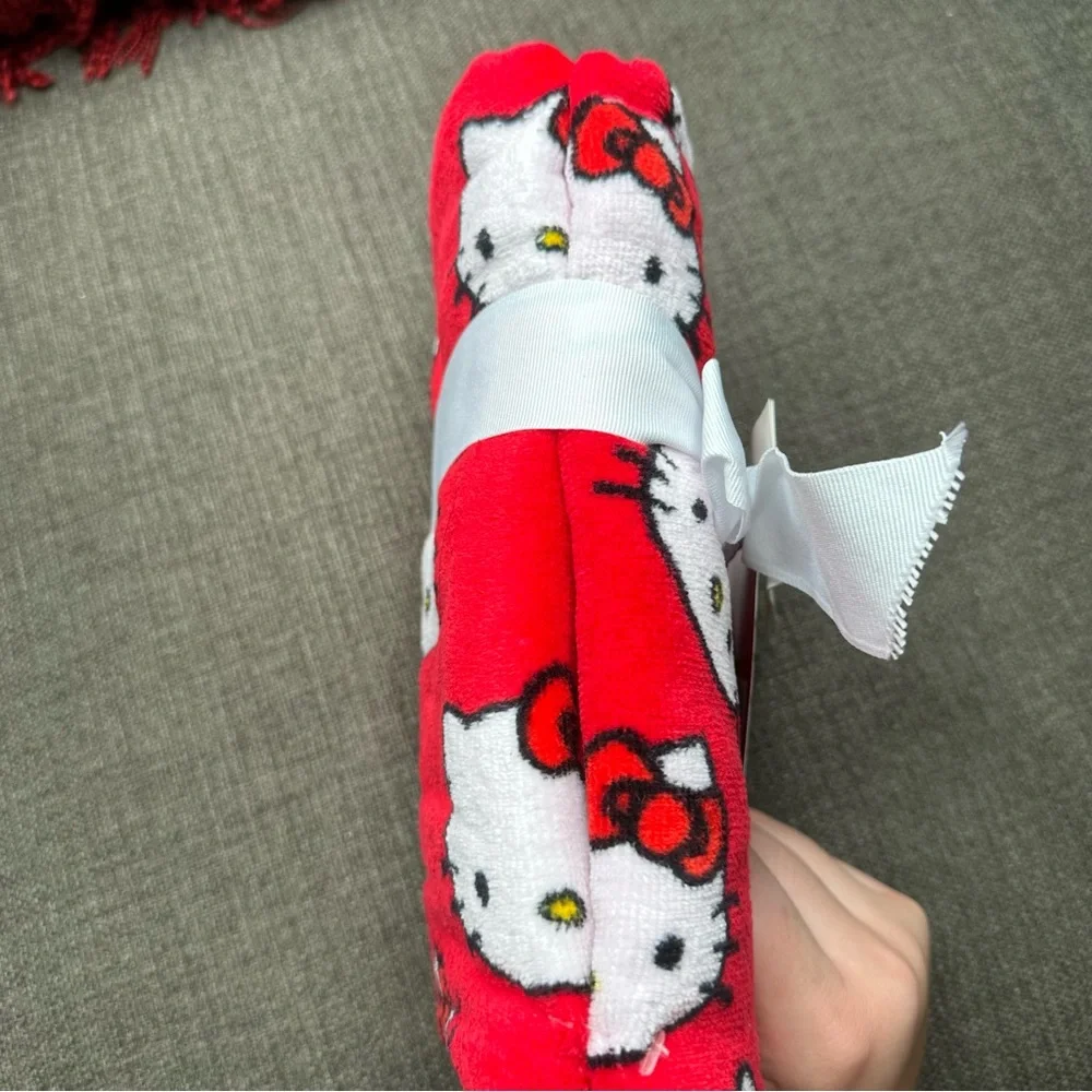 Hello Kitty 2 Pack Hand Towels